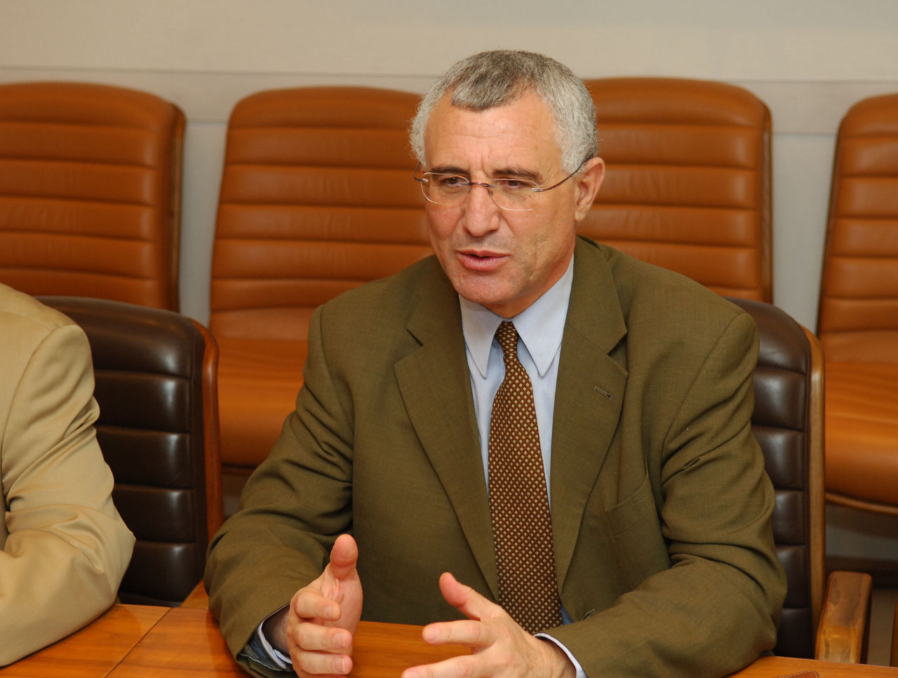 b070302d
2nd March 2007
Visit to NATO of the African Union Commissioner for Peace and Security,
Ambassador Said Djinnit.
- Ambassador Said Djinnit 
