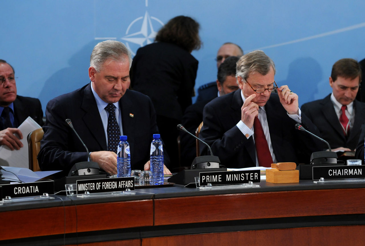 North Atlantic Council Meeting
Left to right: Ivo Sanader (Prime Minister, Croatia) and NATO Secretary General, Jaap de Hoop Scheffer