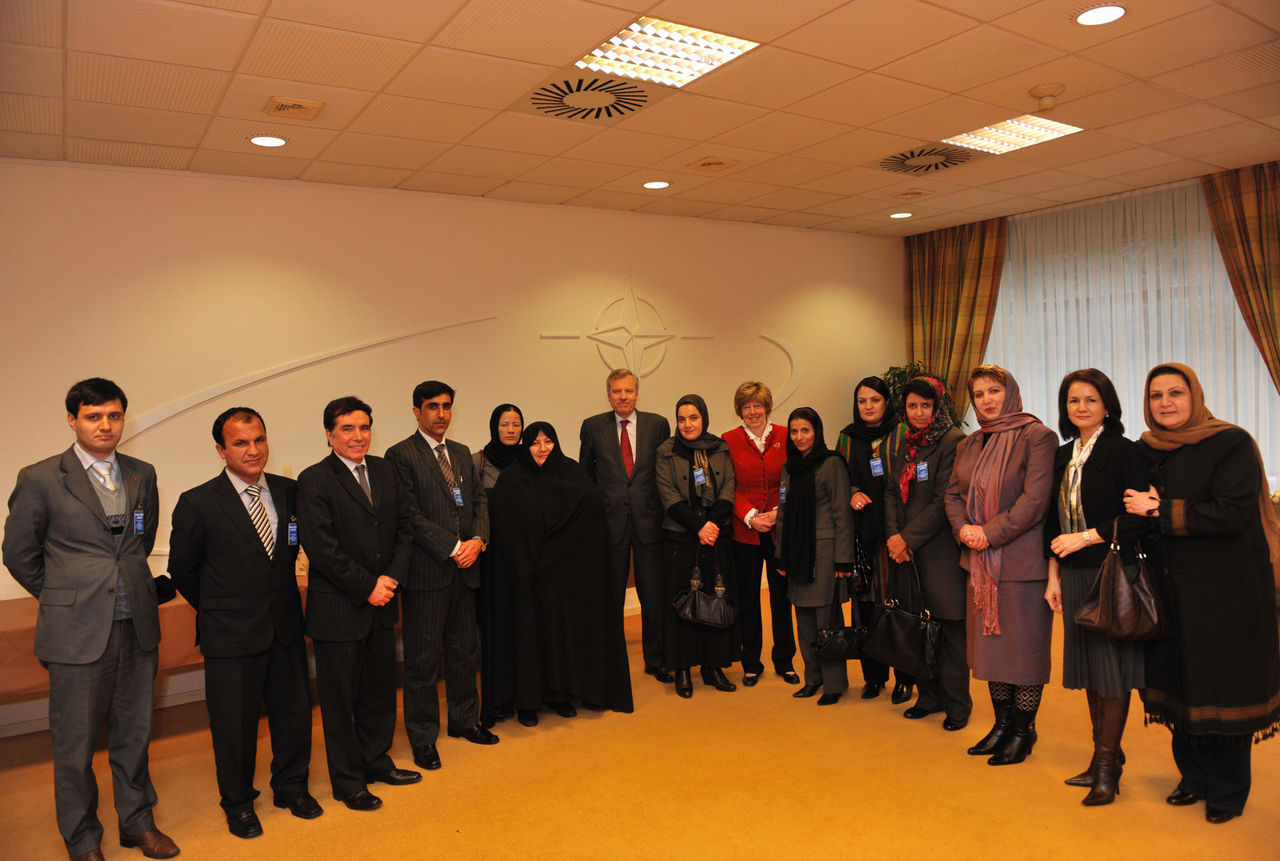 Group photo with NATO Secretary General Jaap de Hoop Scheffer and Mrs. De Hoop Scheffer