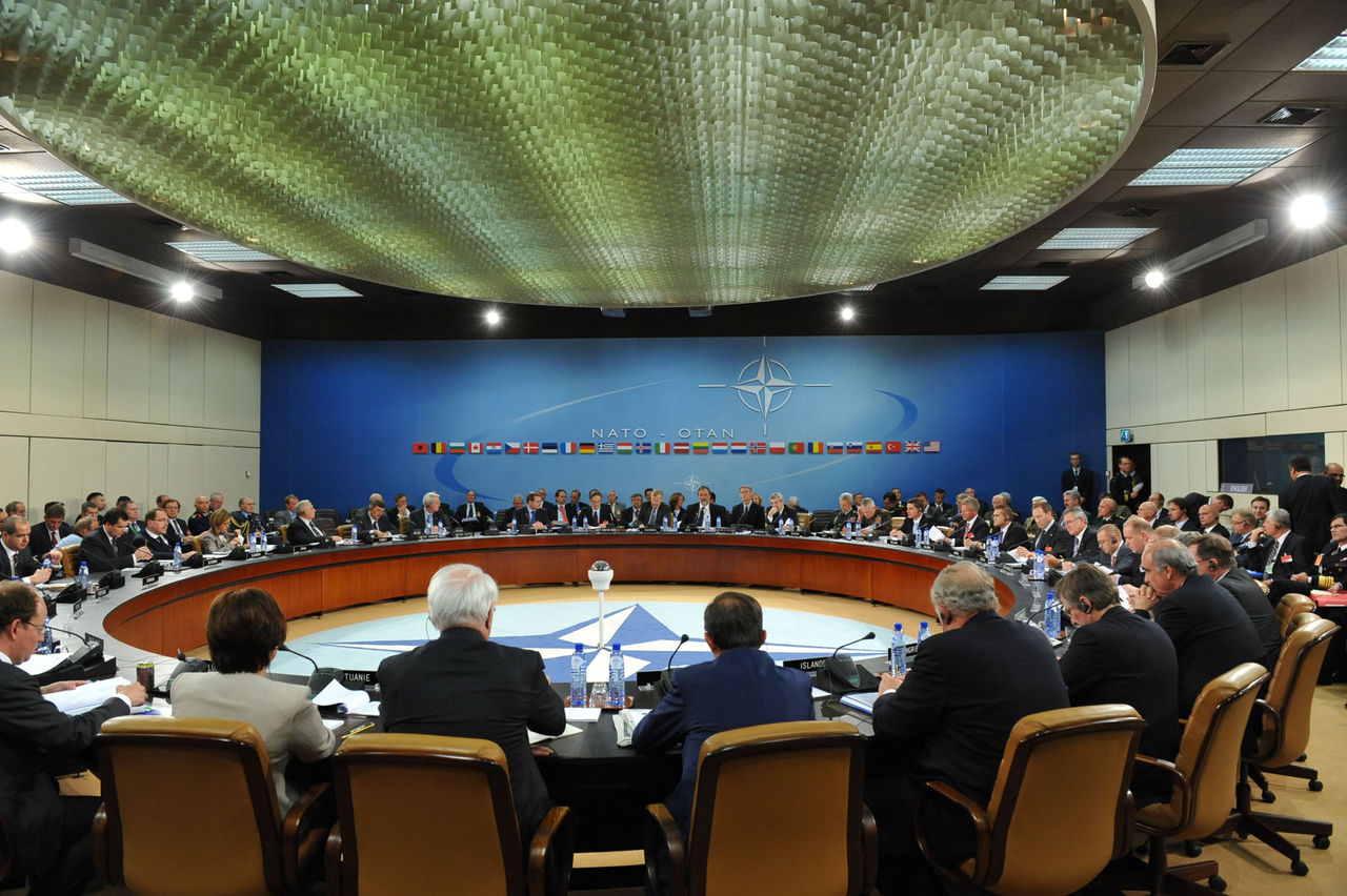 Meeting of the Defence Planning Committee. View of the room.