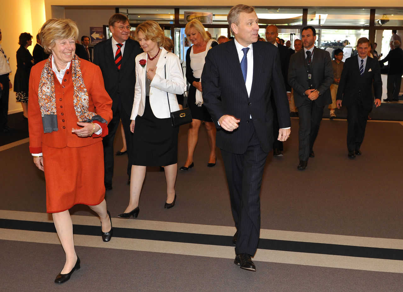 NATO Secretary General, Jaap de Hoop Scheffer arriving at NATO Headquarters to bid farewell to his closest collaborators and the members of the International Staff, accompanied by his wife, Jeannine de Hoop Scheffer.