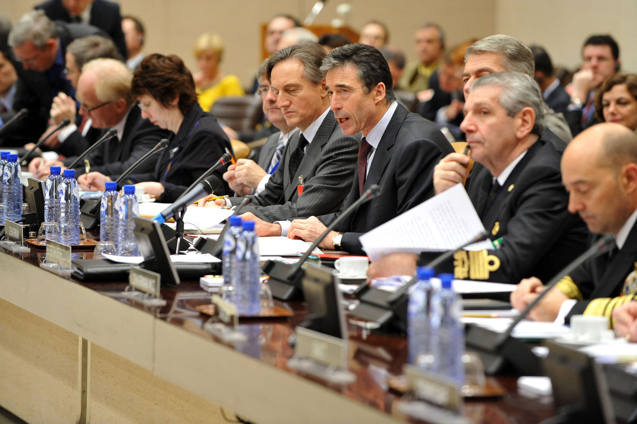 Head of the table:
Centre: NATO Secretary General, Anders Fogh Rasmussen
Centre left: Ambassador Claudio Bisogniro (Deputy NATO Secretary General)
Centre right: Admiral Giampaolo Di Paola (Chairman of the NATO Military Committee)
