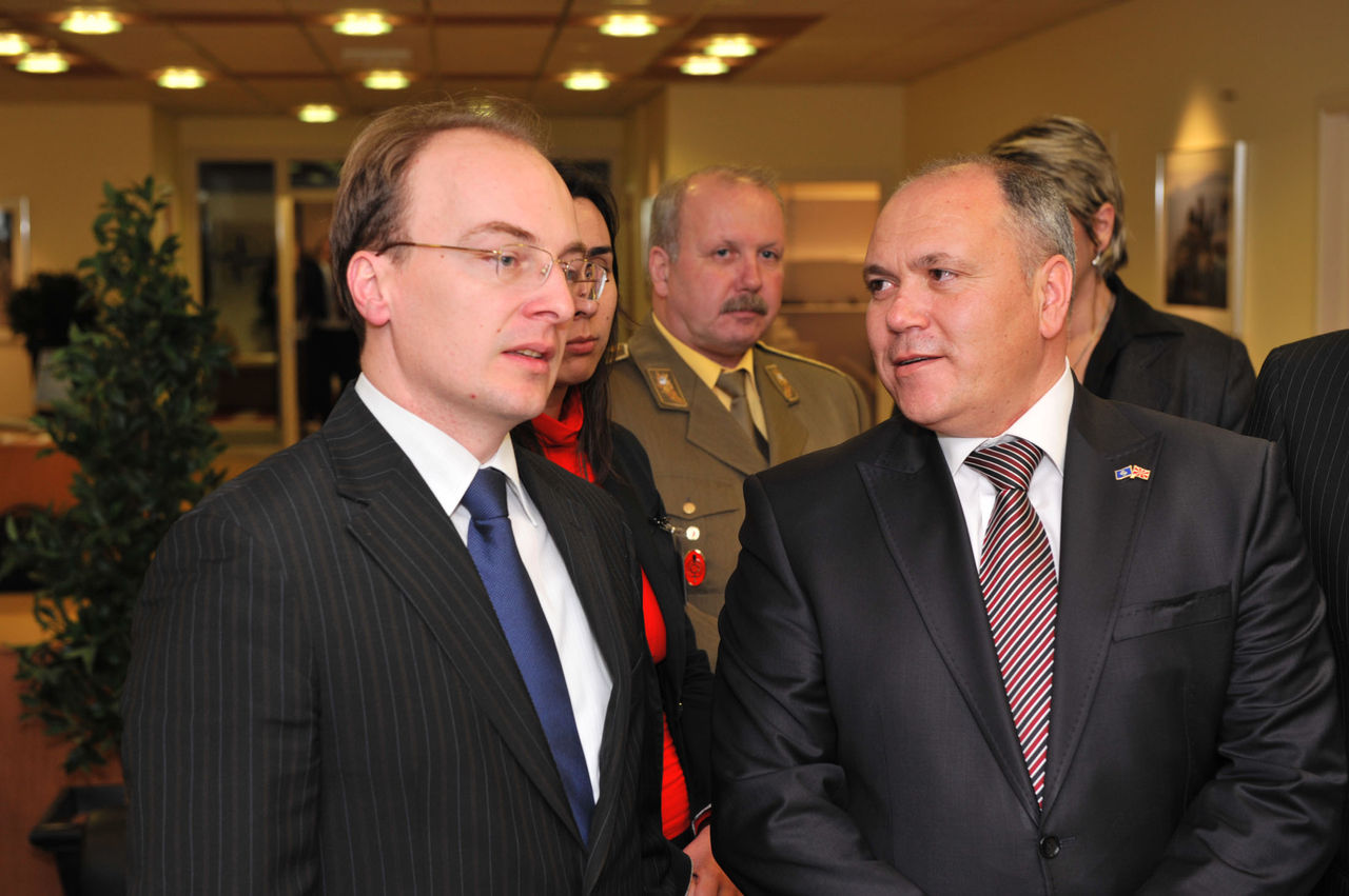 From left to right: the Minister of Foreign Affairs of the former Yugoslav Republic of Macedonia1 Mr Antonio Milososki, and the Minister of Defence of the former Yugoslav Republic of Macedonia1 Mr Zoran Konjanovski