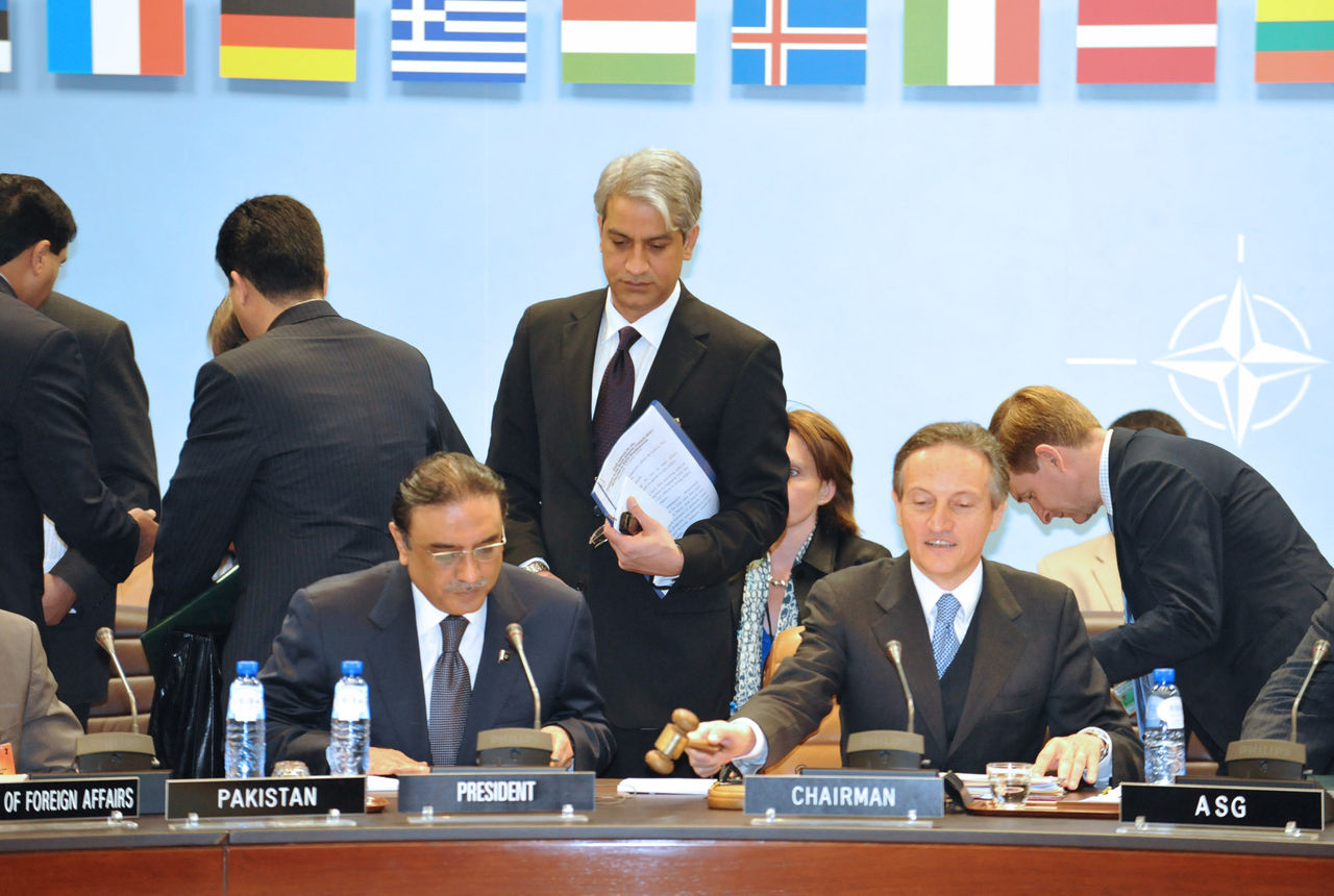 Opening of the North Atlantic Council. Seated from left to right: the President of the Islamic Repubic of Pakistan Asif Ali Zardari and NATO Deputy Secretary General Claudio Bisogniero