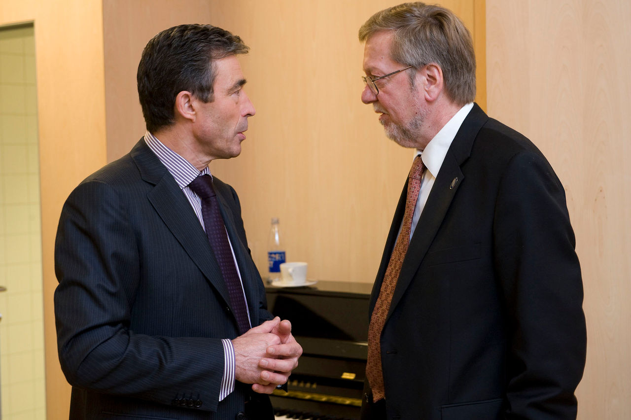 NATO Secretary General Anders Fogh Rasmussen and the Minister of Foreign Affairs of Denmark, Per Stig Møller