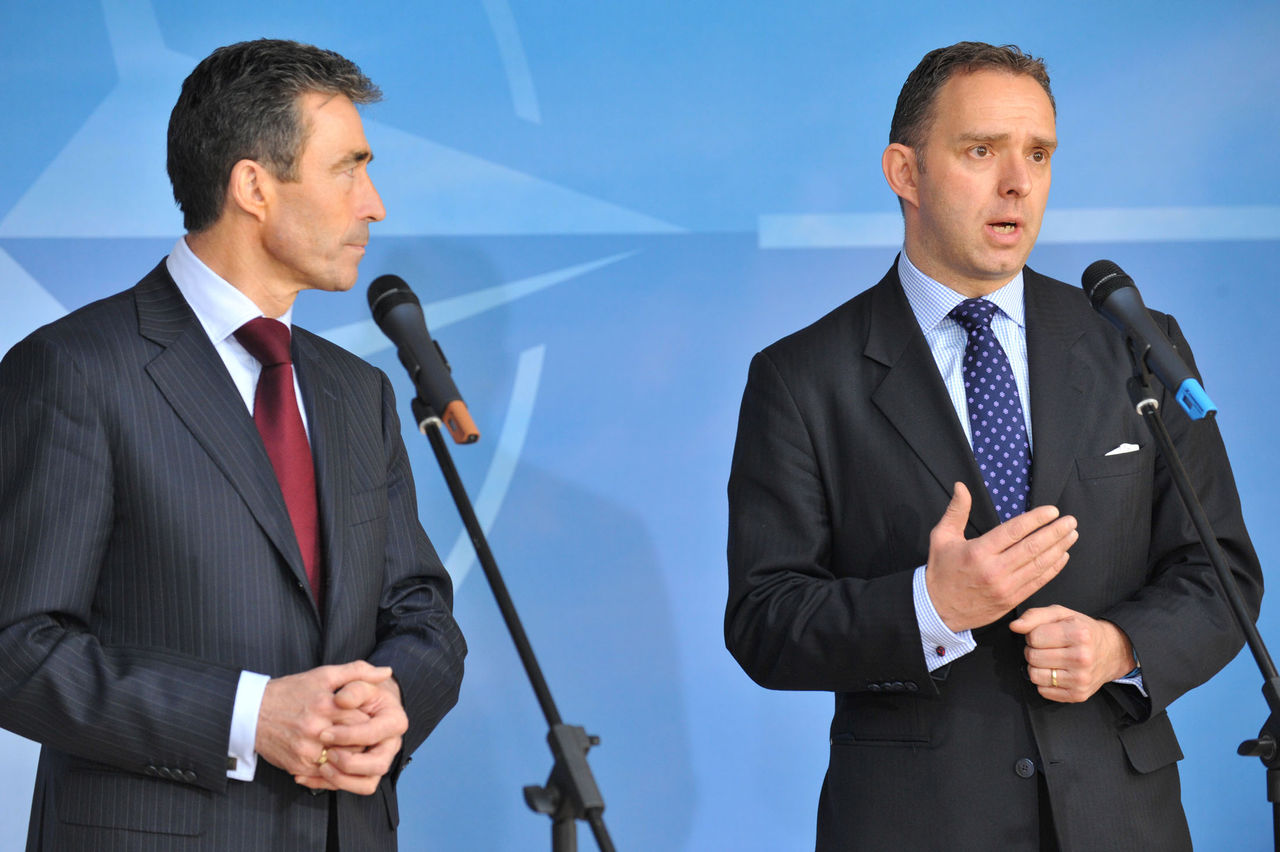 Joint Press Point
Left to right : NATO Secretary General, Anders Fogh Rasmussen and Mark Sedwill, new appointly SeniorCivilian Representative in Afghanistan
