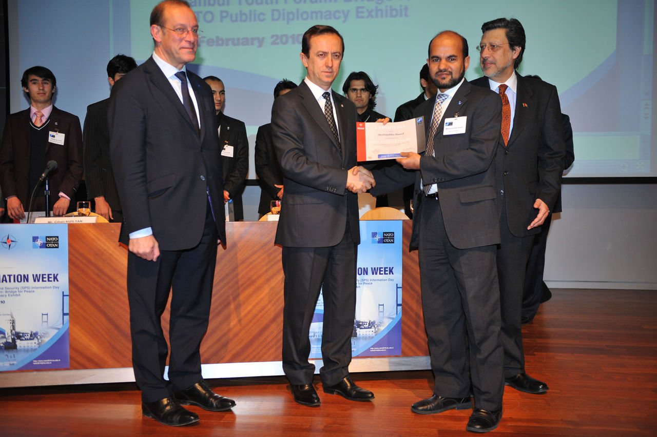 Graduation ceremony for IT students from Afghanistan