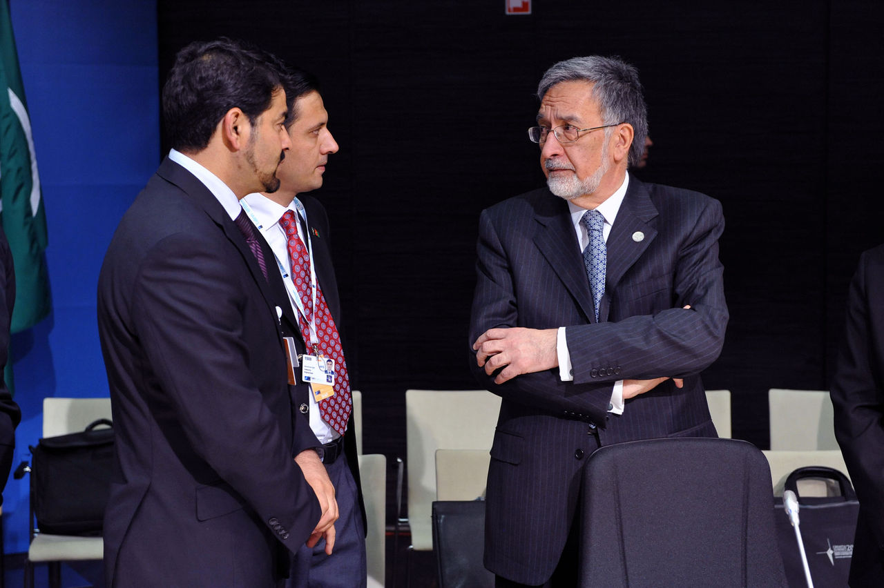 Zalmai Rassoul, Minister of Foreign Affairs of Afghanistan (right)