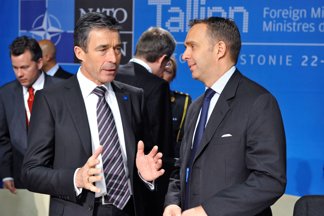 NATO Secretary General Anders Fogh Rasmussen (left) and Mark Sedwill, NATO Senior Civilian Representative in Afghanistan (right)