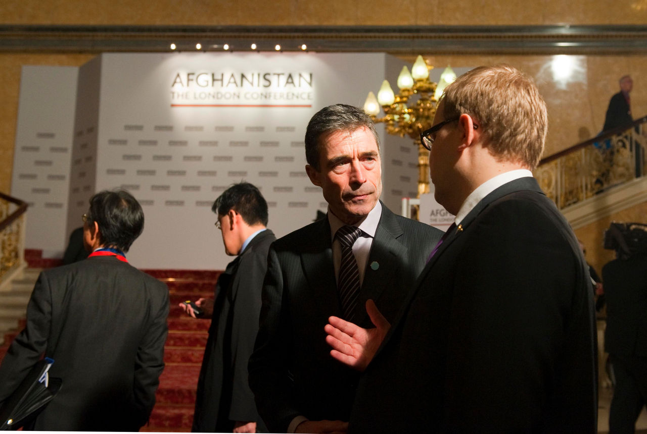 Anders Fogh Rasmussen, Secretary General of NATO, North Atlantic Treaty Organization speaking to Urmas Paet, Estonian Foreign Minister (R) at Lancaster House during Afghanistan, The London Conference in London, UK today January 28, 2010.  The one-day London conference on Afghanistan, organized by the United Kingdom, France and Germany, is highlighting European civilian and foreign aid contributions to Afghanistan. Picture: Daniel Hambury / newsteam.co.uk  Crown Copyright - For editorial purposes only - For any further enquiries please contact News Team International. 