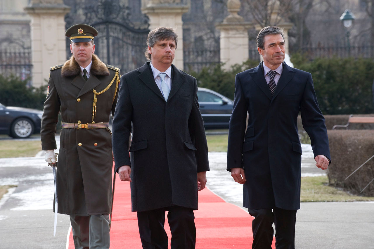 NATO Secretary General Anders Fogh Rasmussen inspects the Guard of Honour together with the Prime Minister of the Czech Republic Jan Fischer.