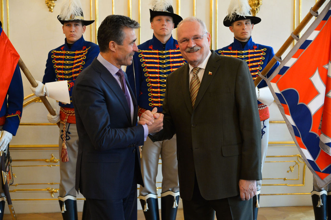 NATO Secretary General Anders Fogh Rasmussen meets with the President of Slovakia, Ivan Gasparovic