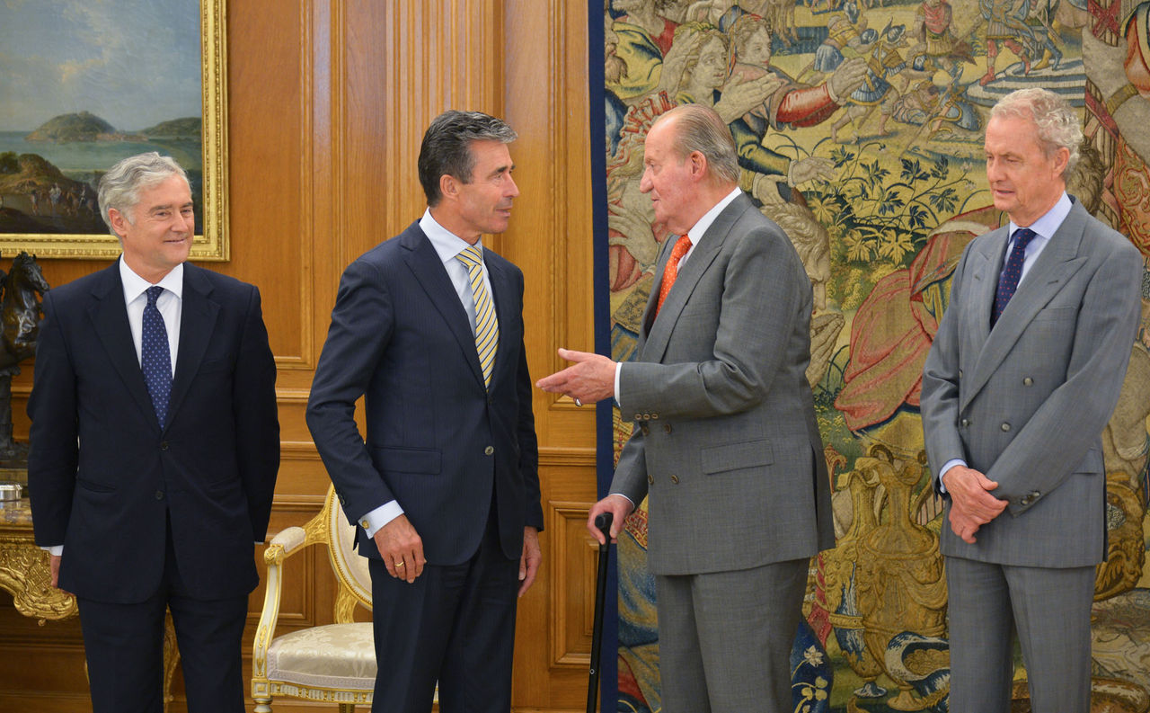 NATO Secretary General Anders Fogh Rasmussen meets with King Juan Carlos I of Spain. Left to right: the NATO Permanent Representative for Spain, Miguel Aguirre de Carcer; NATO Secretary General Anders Fogh Rasmussen; King Juan Carlos I of Spain and the Minister of Defence of Spain, Pedro Morenes