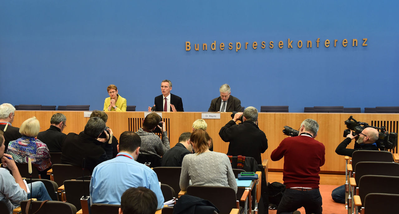 Press conference by NATO Secretary General Jens Stoltenberg with members of the German Federal Press