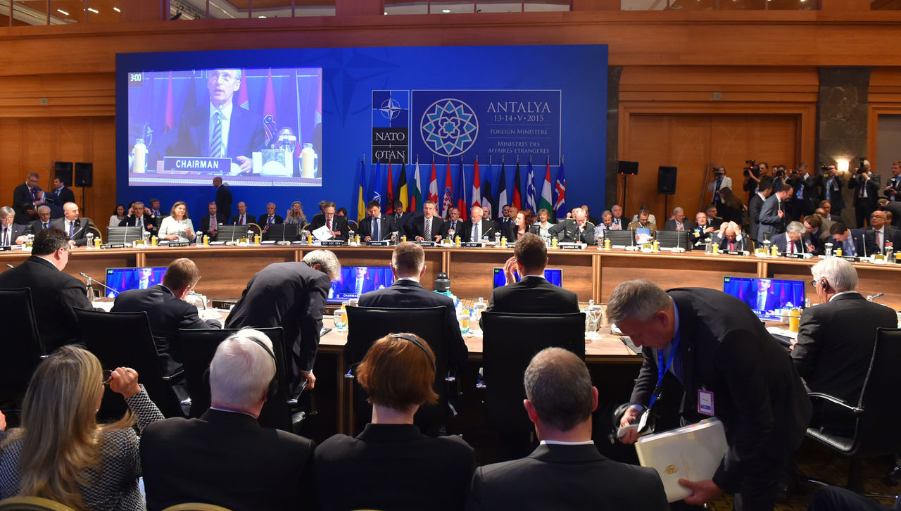 Opening remarks by NATO Secretary General Jens Stoltenberg at the start of the NATO-Ukraine Commission