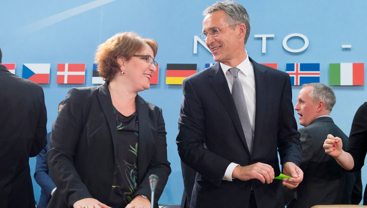 Tinatin Khidasheli (Minister of Defence, Georgia) and NATO Secretary General Jens Stoltenberg