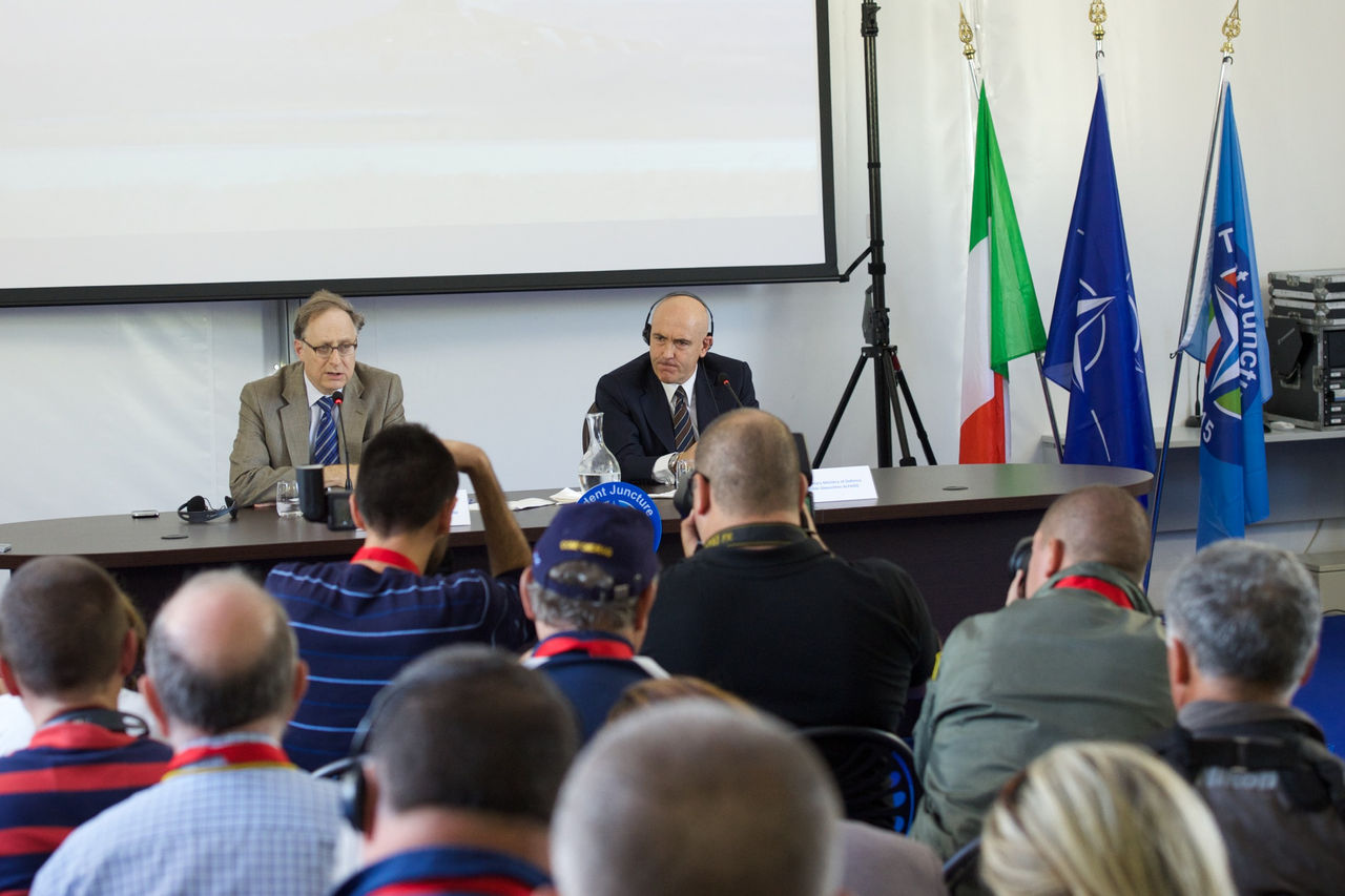 Joint press conference with NATO Deputy Secretary General Alexander Vershbow and Italian Undersecretary for Defence, Gioacchino Alfano Alfano