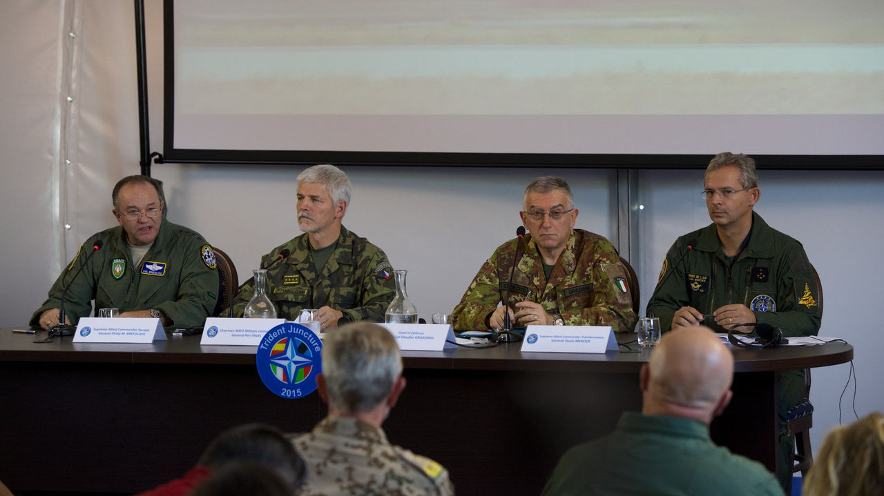 Joint press conference with General Philip Breedlove (Supreme Allied Commander Europe), General Petr Pavel (Chairman of the NATO Military Committee), General Claudio Graziano (Chief of Defence, Italy) and General Denis Mercier (Supreme Allied Commander Transformation)