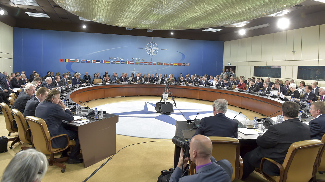 General view of the meeting