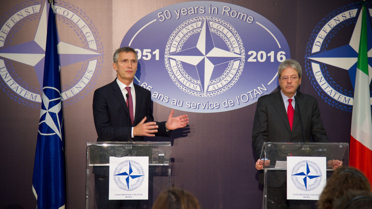 Joint press point with NATO Secretary General Jens Stoltenberg and Paolo Gentiloni, Minister of Foreign Affairs of Italy