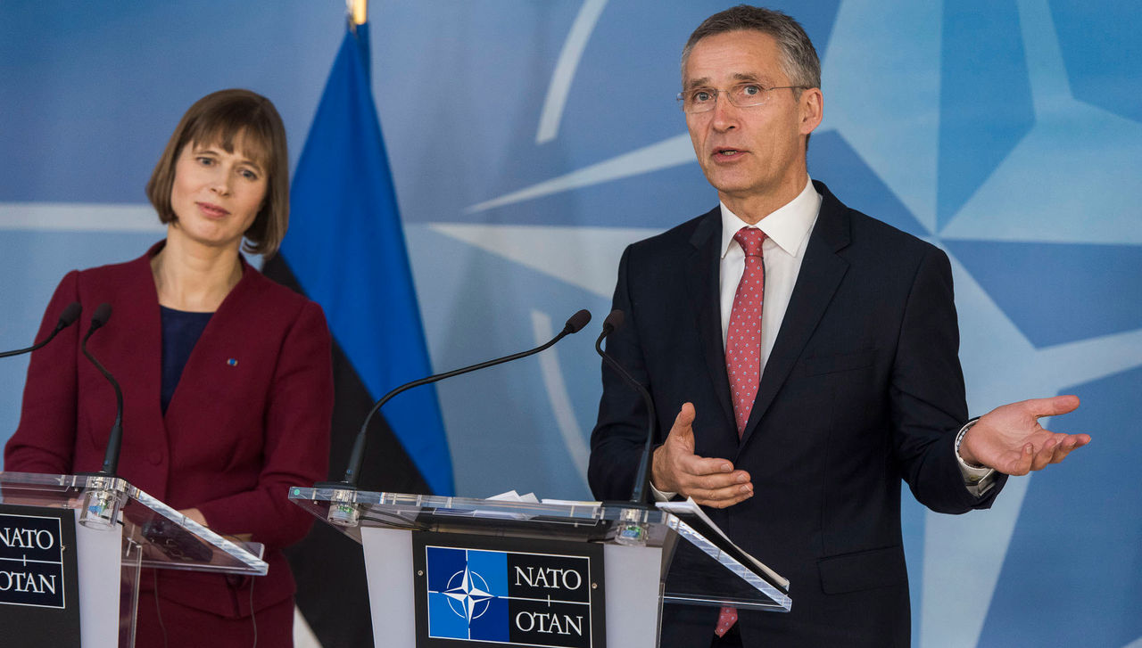 Joint Press Point
Left to right: President Kersti Kaljulaid of Estonia and NATO Secretary General Jens Stoltenberg