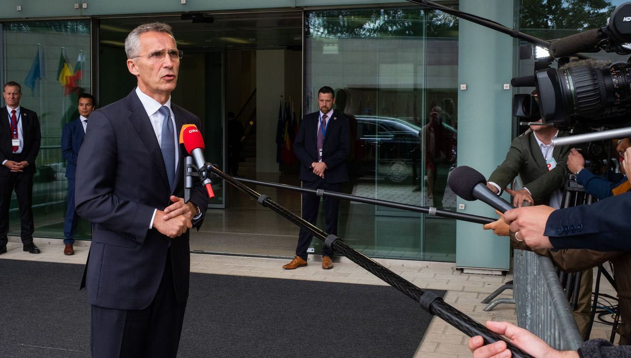 Doorstep statement by NATO Secretary General Jens Stoltenberg at the EU Ministers of Defence Meeting