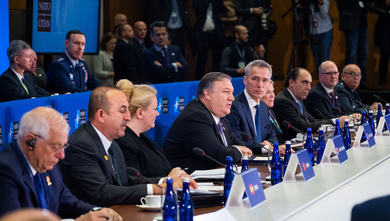 Mike Pompeo (US Secretary of State) and NATO Secretary General Jens Stoltenberg