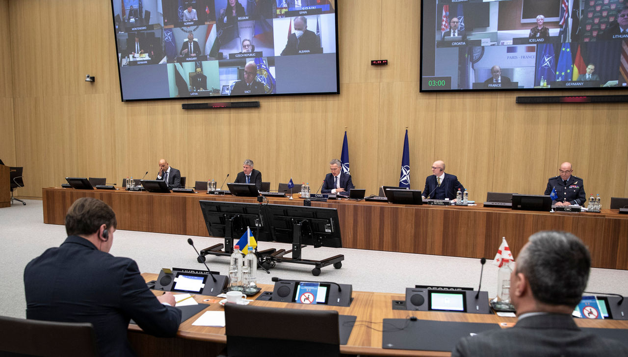 Opening remarks by NATO Secretary General Jens Stoltenberg