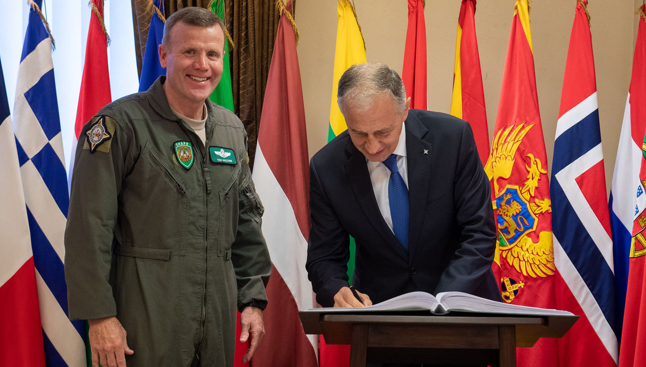 SHAPE, Belgium – Supreme Allied Commander Europe (SACEUR) General Tod D. Wolters, left, poses for a photo alongside NATO Deputy Secretary General Mircea Geoană, during a visit to Supreme Headquarters Allied Powers Europe (SHAPE) on July 13, 2020.