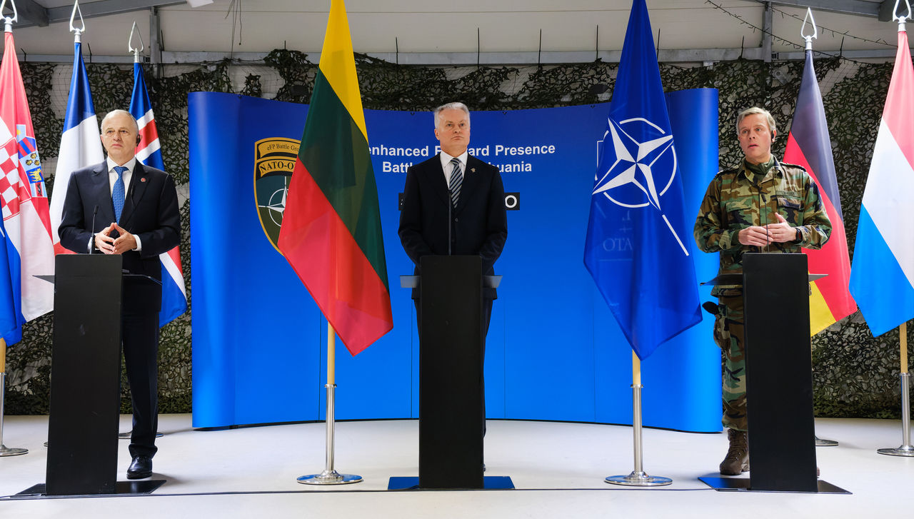 Press conference by NATO Deputy Secretary General Mircea Geoană, President of Lithuania Gitanas Nausėda and the Chair of the NATO Military Committee, Admiral Rob Bauer