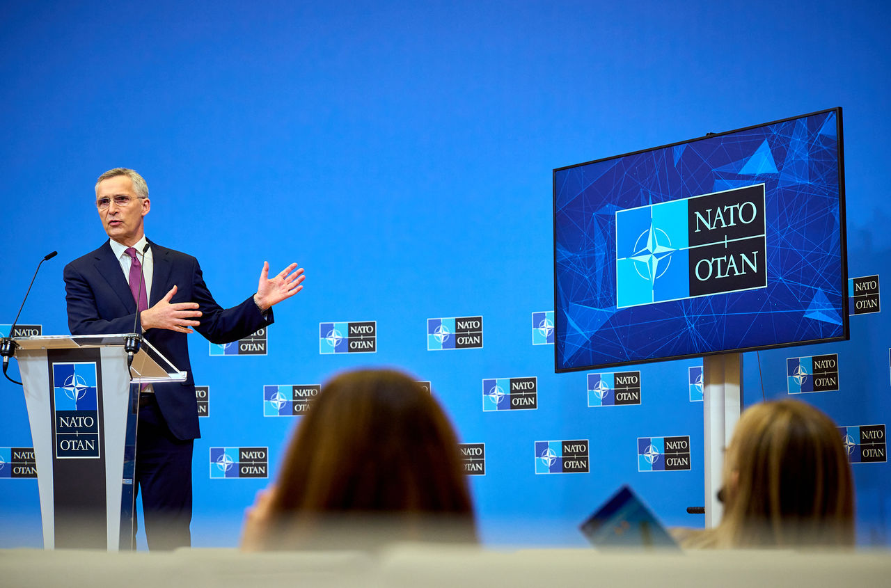 Press conference by NATO Secretary General Jens Stoltenberg following the extraordinary meeting of NATO Ministers of Foreign Affairs with Finland, Sweden and the EU on Russia's attack to Ukraine