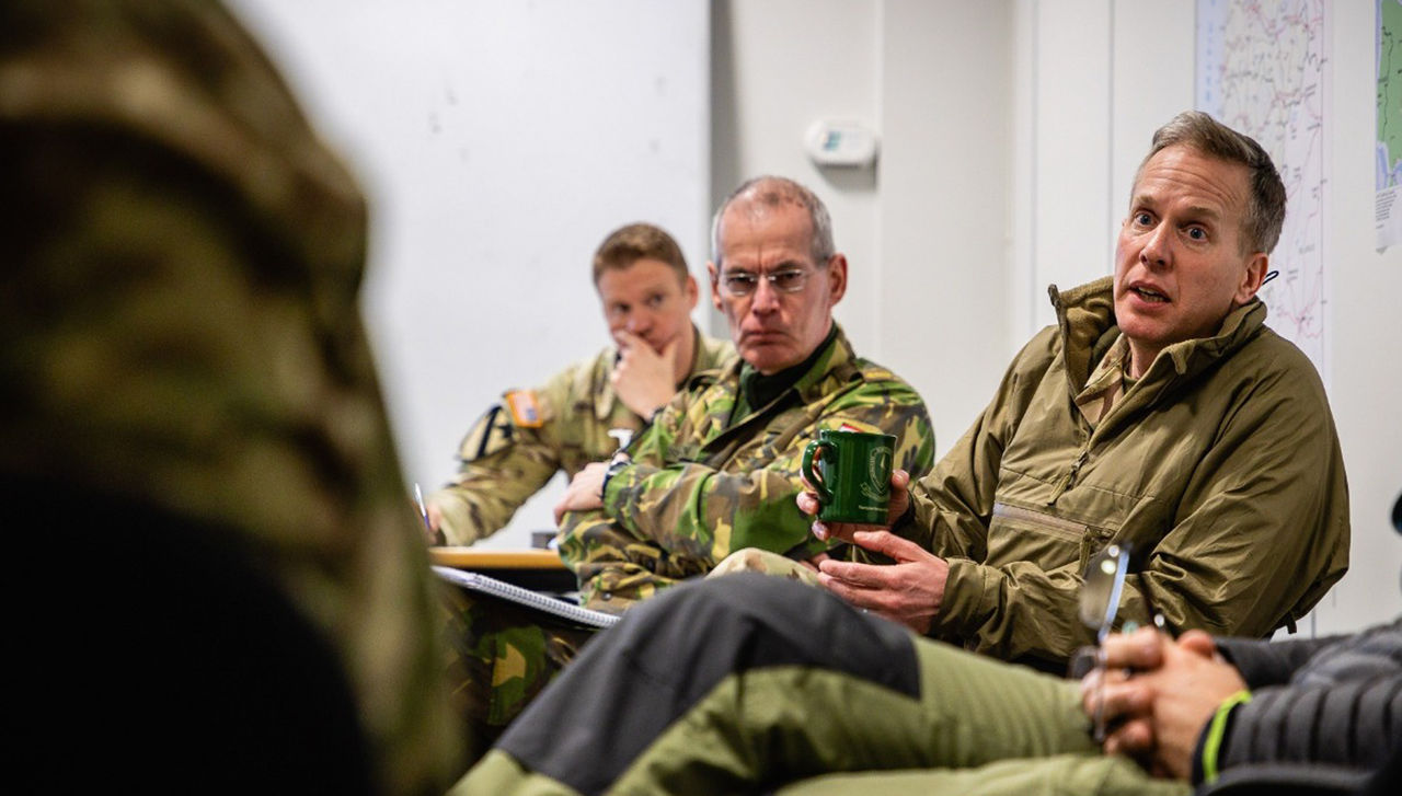 On the 25th Jan 2023, NATO’s Allied Rapid Reaction Corps (ARRC) hosted a NATO Medical table top exercise, on behalf of the Chair of the NATO Committee of Chiefs of Military Medical Services (COMEDS) and UK Surgeon General, Major General Tim Hodgetts, bringing together representatives from the Defence Medical Services of ten Nations and the UK. 