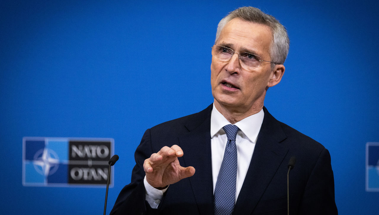Pre-ministerial press conference by NATO Secretary General Jens Stoltenberg