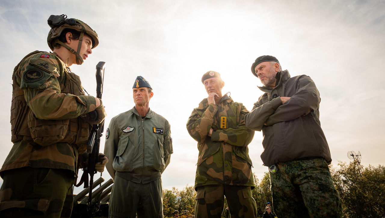 From right to left: Admiral Rob Bauer, Chair of the NATO Military Committee, General Eirik Kristoffersen, Norwegian Chief of Defence and Major General Rolf Folland, Chief of the Norwegian Air Force
