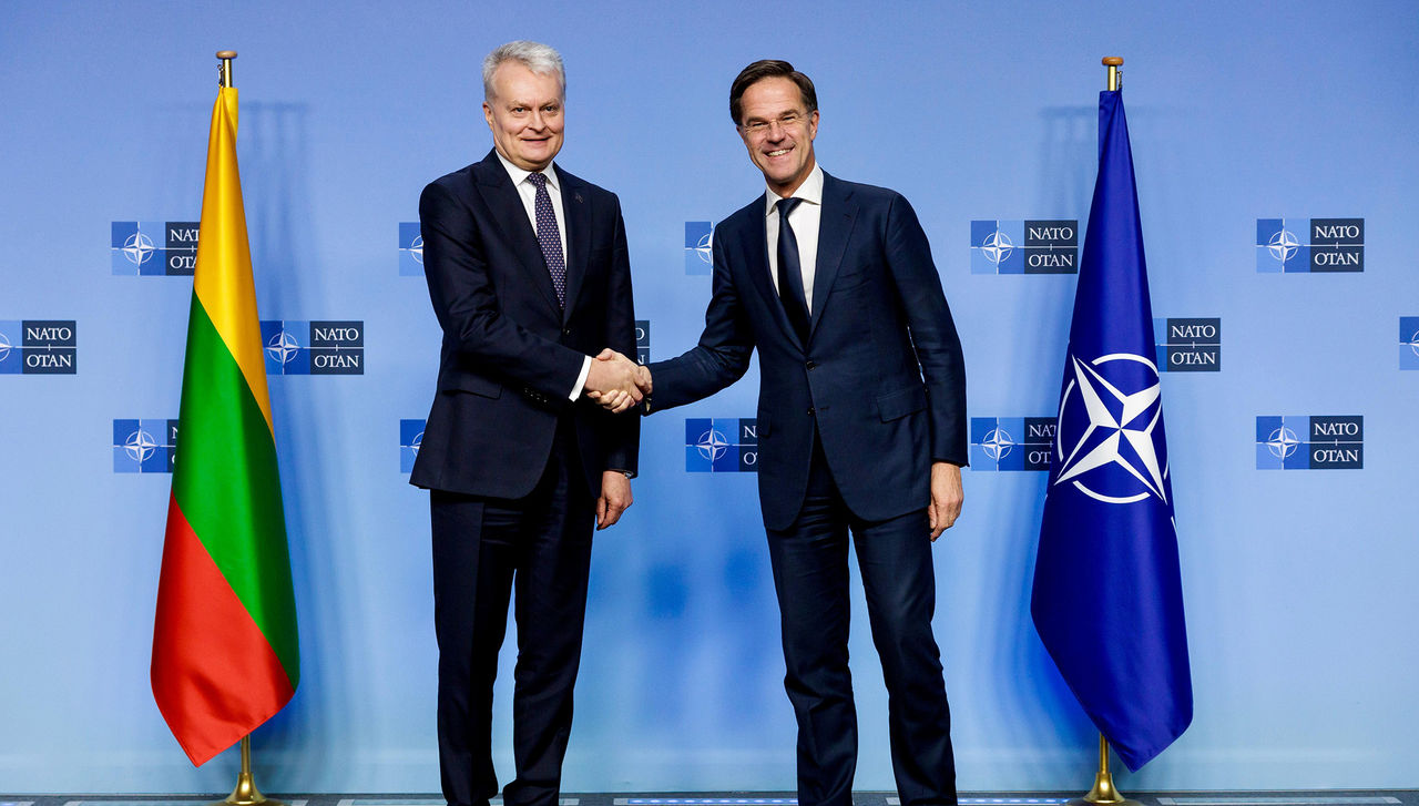 NATO Secretary General Mark Rutte welcomed Lithuania’s President Gitanas Nausėda to NATO Headquarters on Wednesday (18 December 2024), to discuss NATO’s deterrence and defence and support to Ukraine.