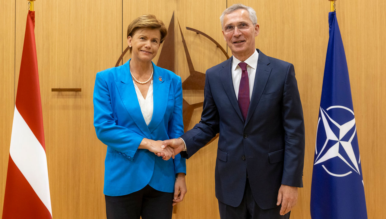 NATO Secretary General Jens Stoltenberg meets with Baiba Braže, Minister of Foreign Affairs of the Republic of Latvia
