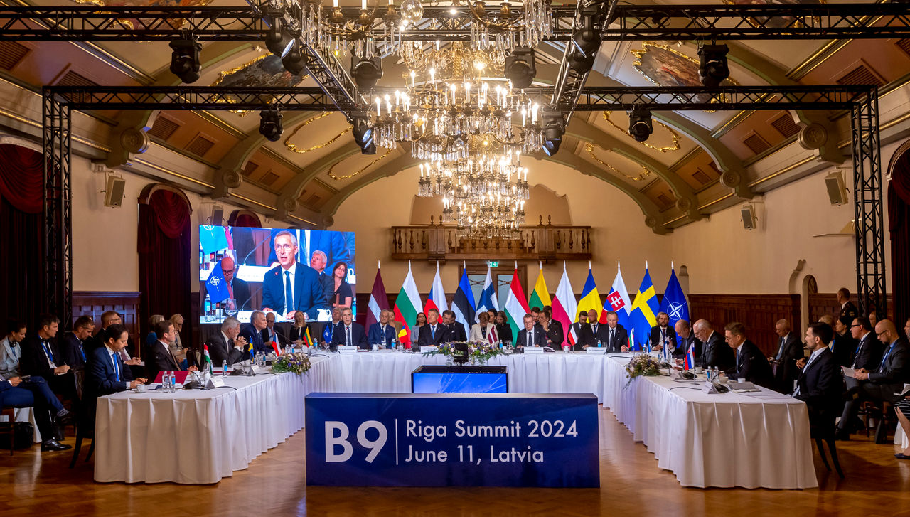 Opening Session of the B9 Summit.