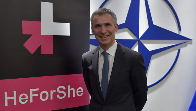 150306-sg-heforshe.jpg