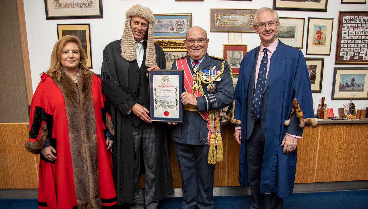 Air Chief Marshall Sir Stewart Peach was today (22-11-2019) awarded the freedom of the City of London at The Guildhall