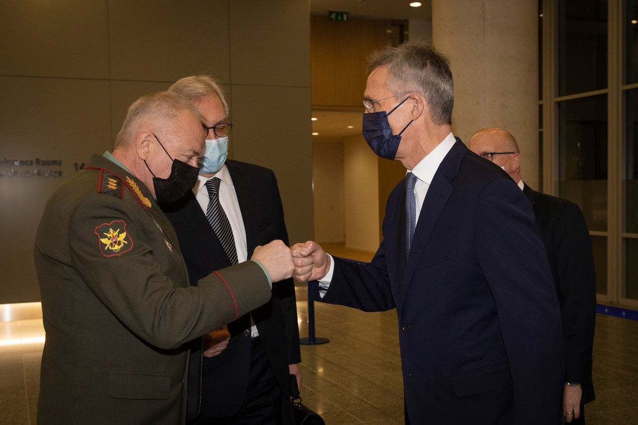 Left to right: Alexander Fomin (Deputy Minister of Defence, Russian Federation) with Alexander Grushko (Deputy Minister of Foreign Affairs, Russian Federation) and NATO Secretary General Jens Stoltenberg