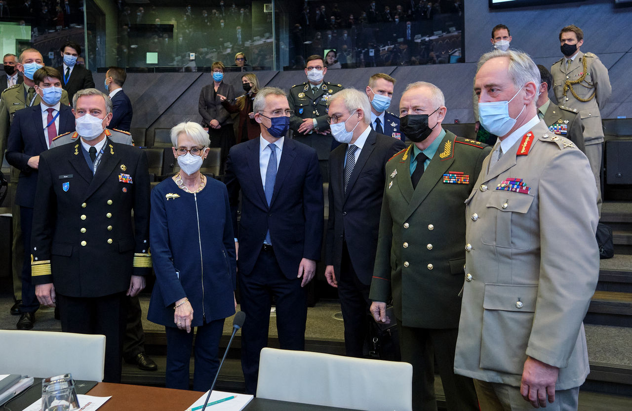 Left to right: Admiral Rob Bauer (Chair NATO Military Committee); Wendy R. Sherman (US Deputy Secretary of State); NATO Secretary General Jens Stoltenberg); Alexander Grushko (Deputy Minister of Foreign Affairs, Russian Federation); Alexander Fomin (Deput