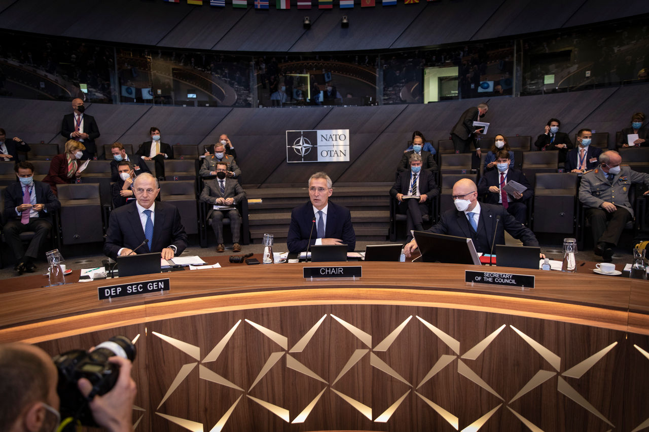 Opening remarks by NATO Secretary General Jens Stoltenberg