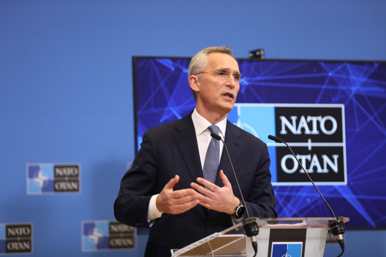 Press conference by NATO Secretary General Jens Stoltenberg following the meeting of the NATO-Russia Council at NATO Headquarters