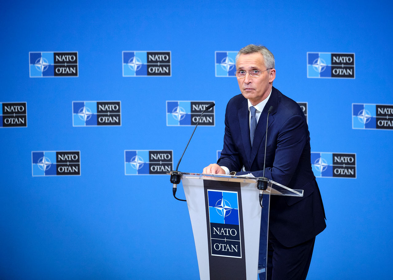 Press conference by NATO Secretary General Jens Stoltenberg following the meeting of the NATO-Russia Council at NATO Headquarters