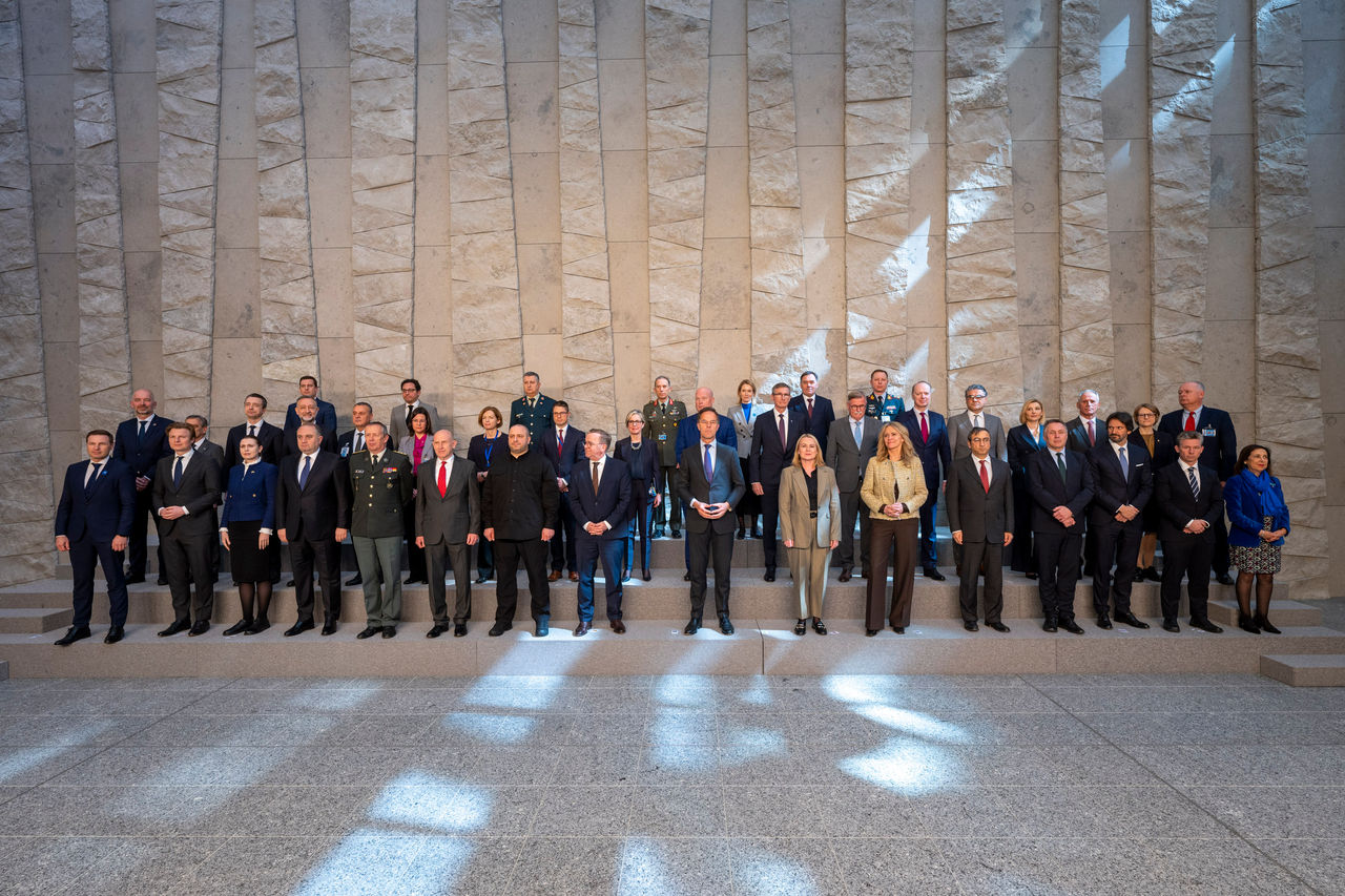 Official photo of the Ukraine Defence Contact Group