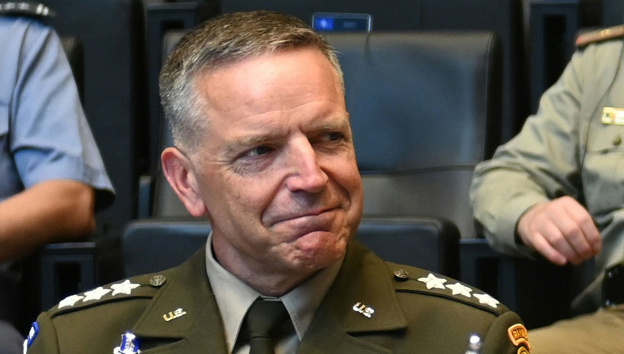 On 17 July 2025, at NATO Headquarters in Brussels, the NATO Military Committee held a special meeting of the Military Committee in Permanent Session to heartily thank its 24th Deputy Chair (DCMC), Lieutenant General Andrew M. Rohling, on his last day at NATO.