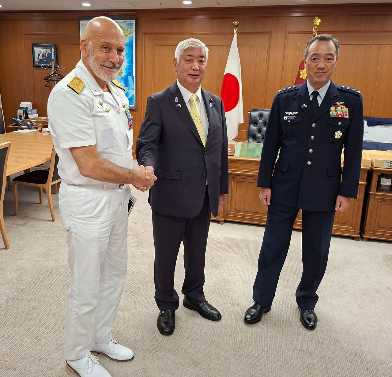 NATO CMC meets with Minister of Defence, Gen Nakatani and General Hiroaki Uchikura