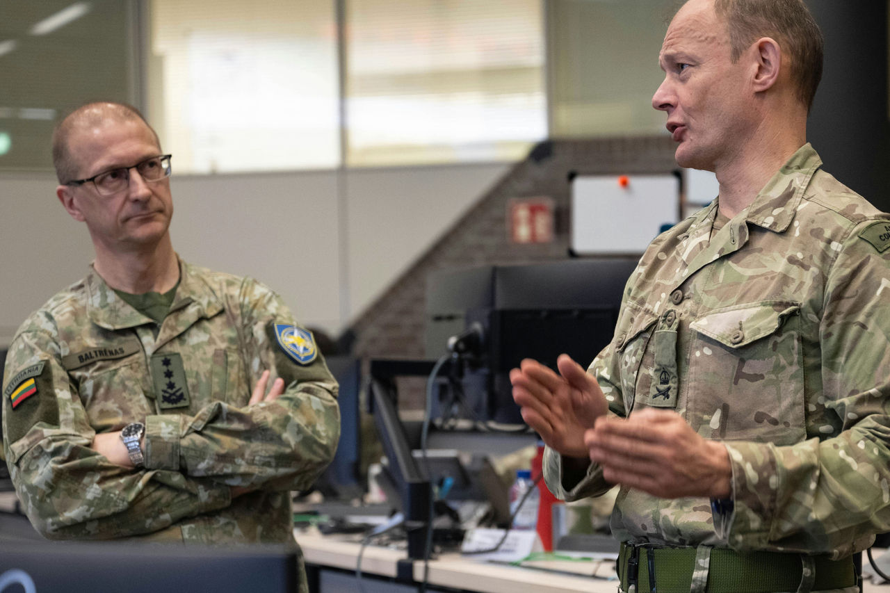 Left to Right - The Director General of the NATO International Military Staff, Lieutenant General Remigijus Baltrėnas, and JFC Brunssum Deputy Commander, Lieutenant General John Mead