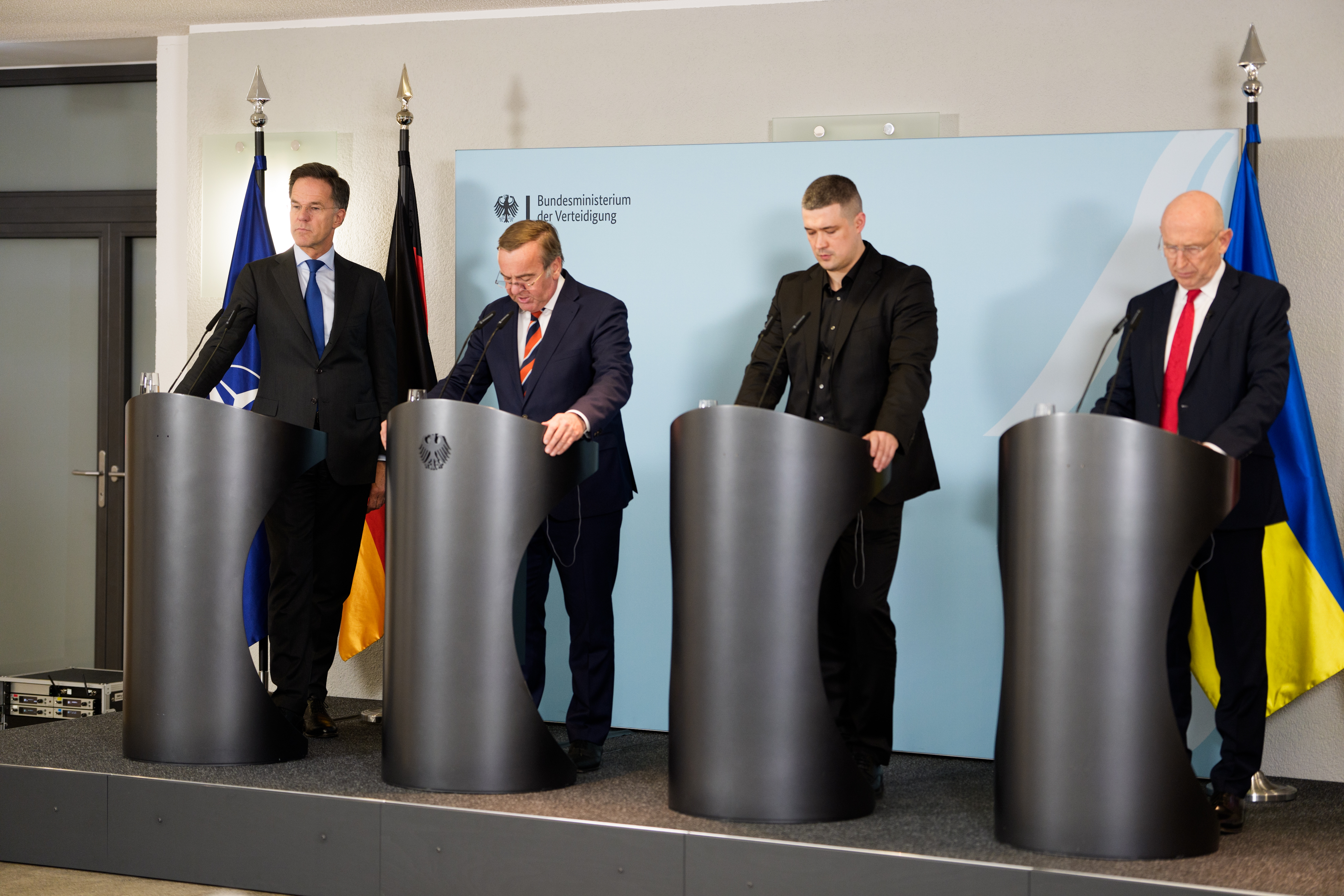 Rutte chairs Ukraine Defence Contact Group in Berlin as Europe accelerates autonomous defense planning