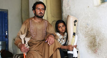 The Taliban have changed their tactics by disrupting security, planting improvised explosive devices and increasing suicide attacks often killing or injuring Afghan civilians. © Nasim Fekrat
)